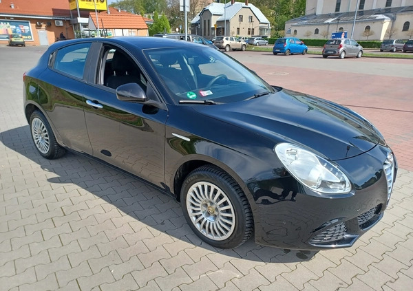 Alfa Romeo Giulietta cena 39900 przebieg: 127000, rok produkcji 2014 z Pakość małe 562